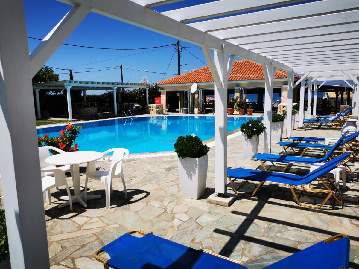 Nafsika Hotel Agios Stefanos Avliotes  Exterior photo